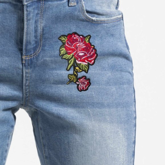 OLGYN Women’s Stretch Light Blue Denim Ankle Pant - Picture 4 of 5